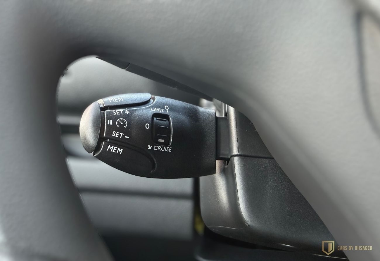 Billede af Peugeot e-Expert L2 EL Plus 136HK Van Aut.
