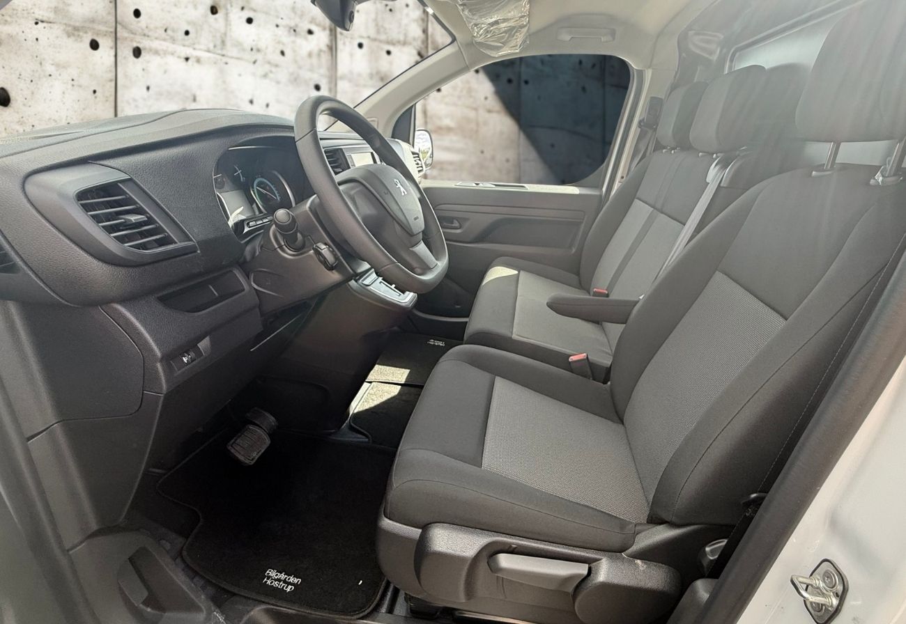 Billede af Peugeot e-Expert L2 EL Plus 136HK Van Aut.