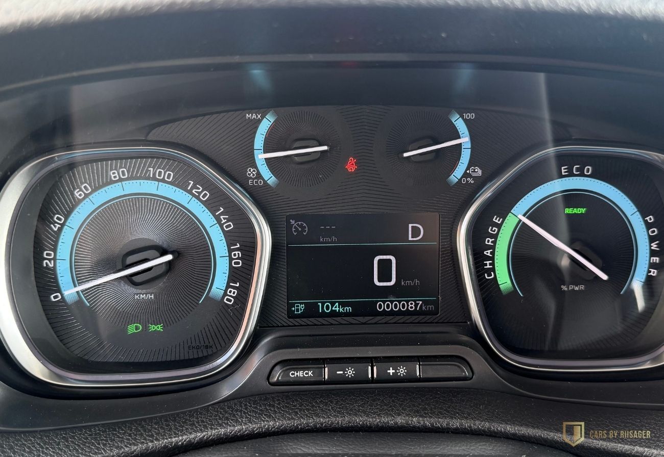 Billede af Peugeot e-Expert L2 EL Plus 136HK Van Aut.