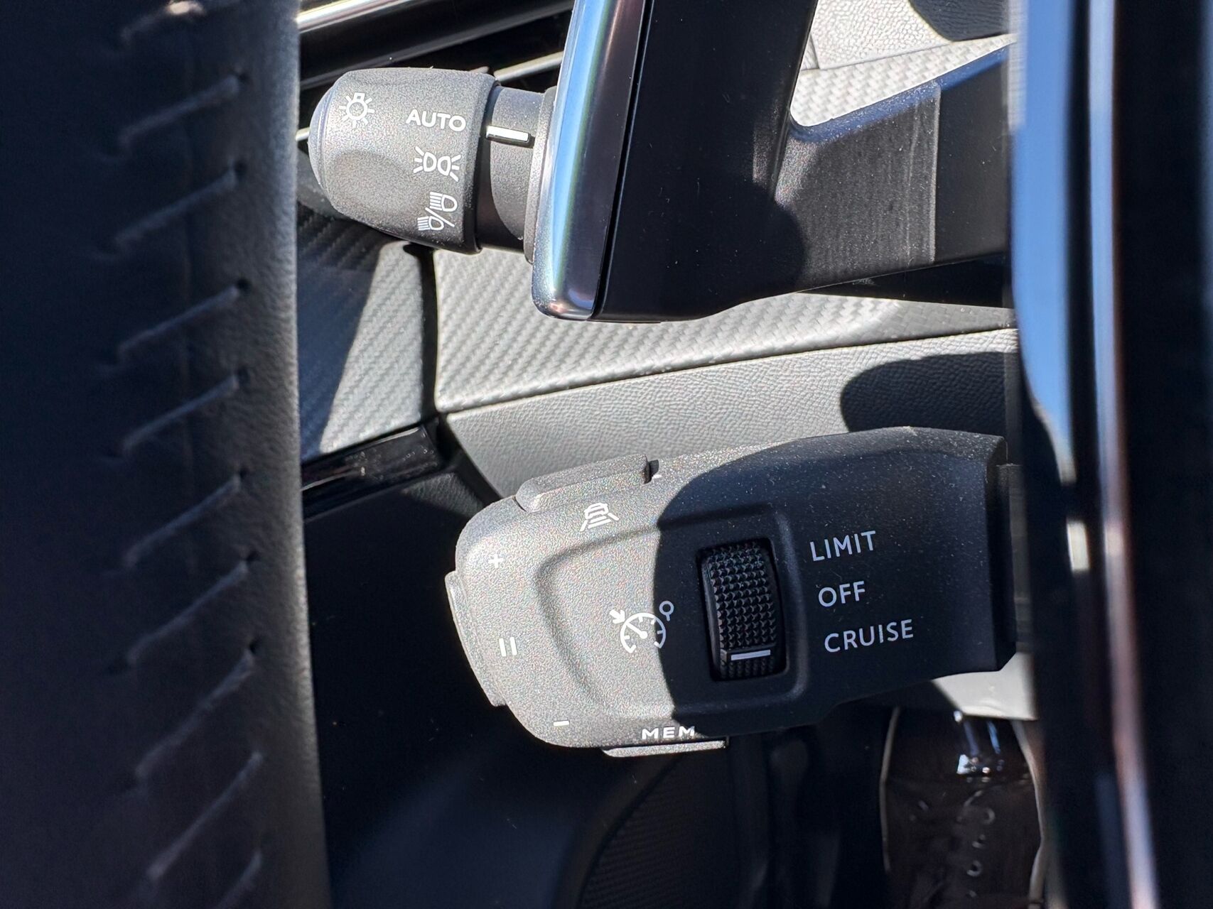 Billede af Peugeot Peugeot 2008 PureTech 130  SUV 