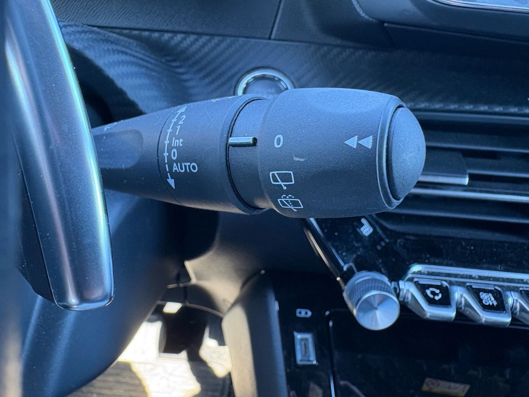 Billede af Peugeot Peugeot 2008 PureTech 130  SUV 