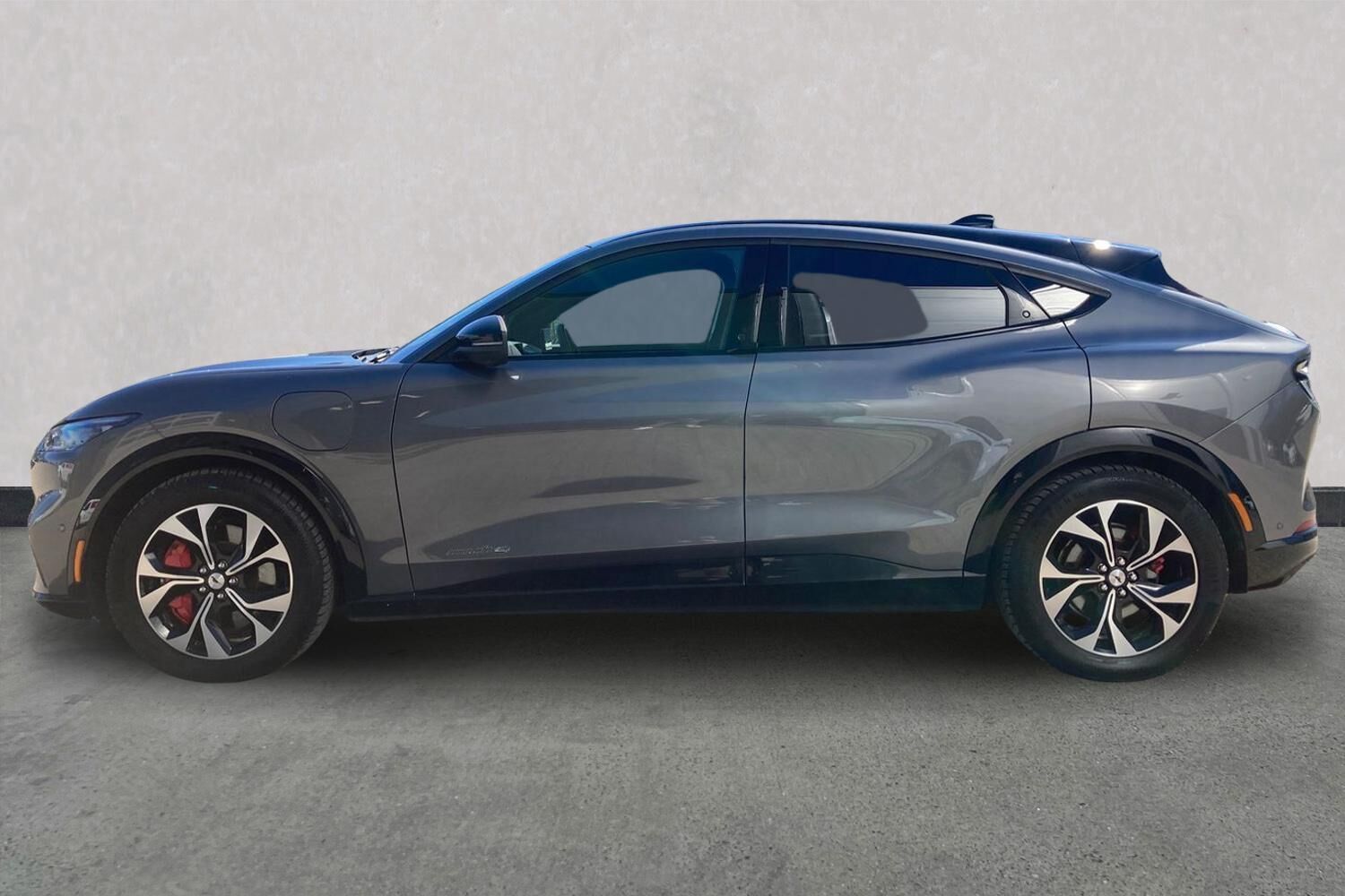 Billede af Ford Mustang Mach-E EL SR Premium AWD 269HK 5d Aut.