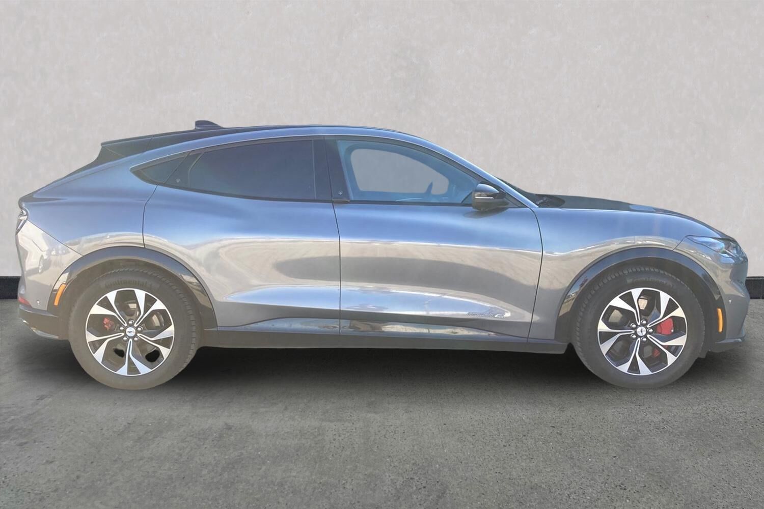 Billede af Ford Mustang Mach-E EL SR Premium AWD 269HK 5d Aut.