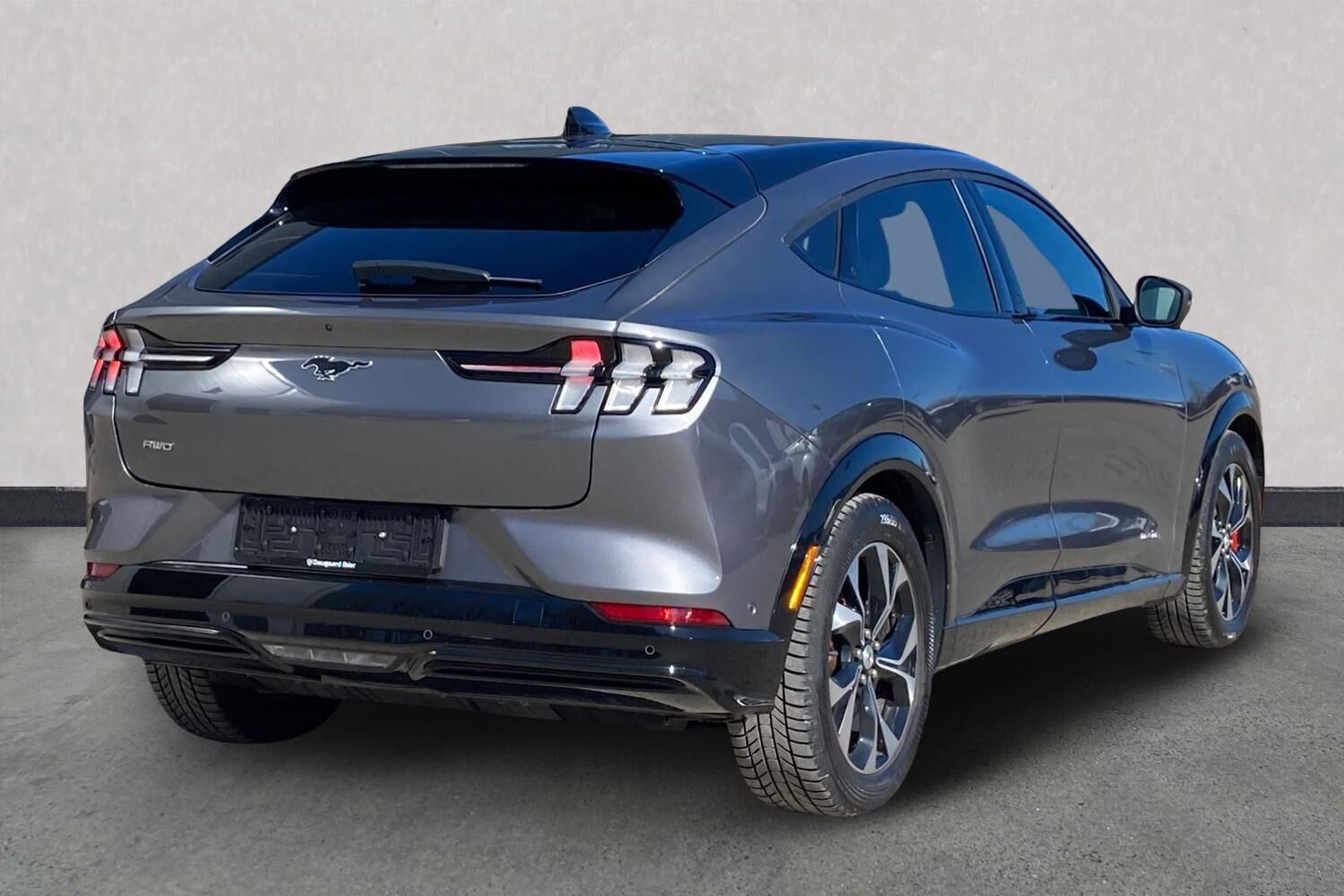 Billede af Ford Mustang Mach-E EL SR Premium AWD 269HK 5d Aut.