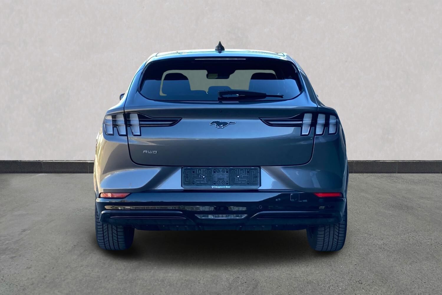 Billede af Ford Mustang Mach-E EL SR Premium AWD 269HK 5d Aut.