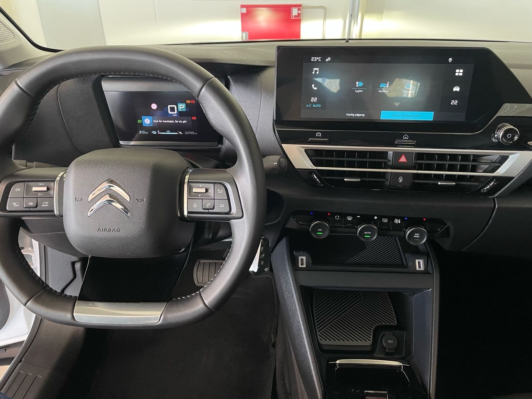 Billede af Citroën e-C4 EL You! 136HK 5d Aut.