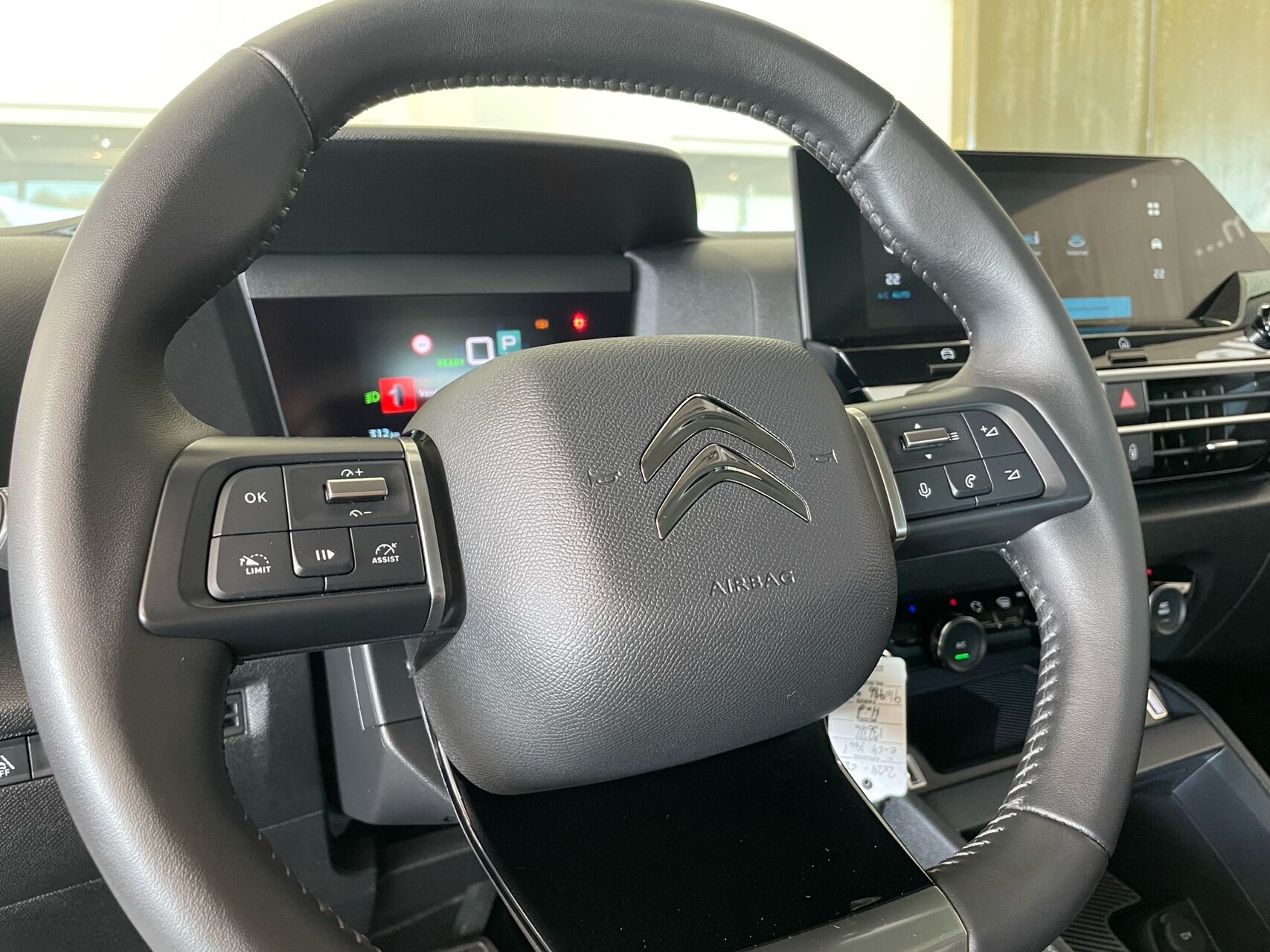 Billede af Citroën e-C4 EL You! 136HK 5d Aut.