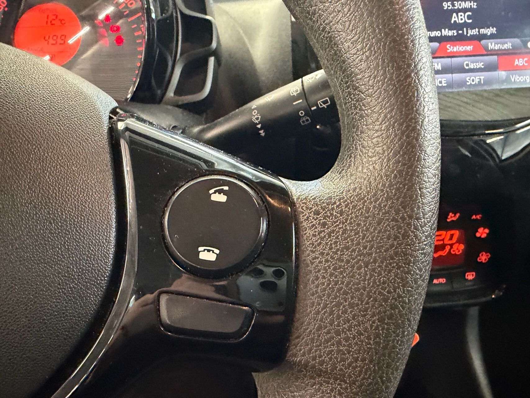 Billede af Citroën C1 1,0 VTi Shine 72HK 5d