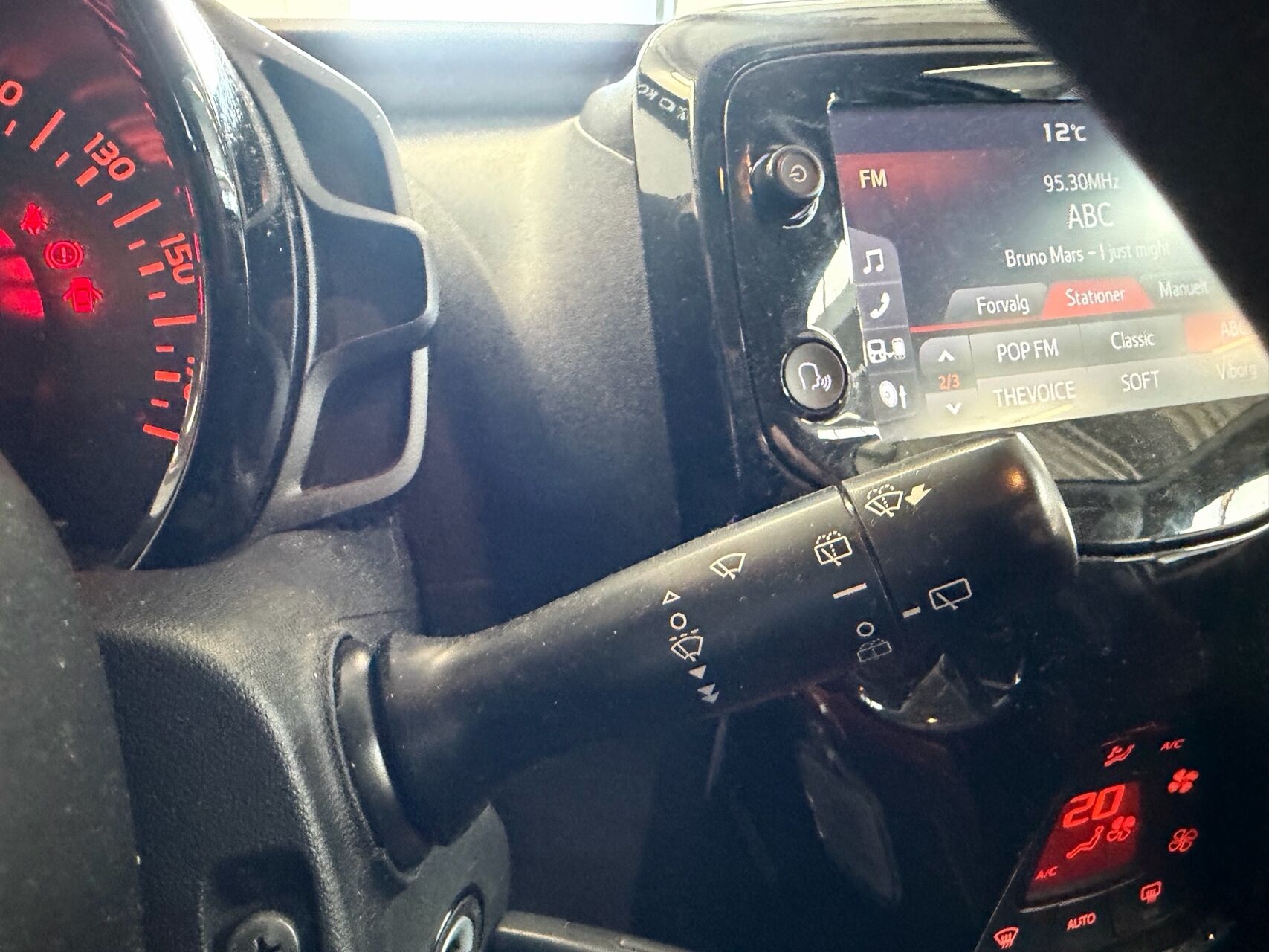 Billede af Citroën C1 1,0 VTi Shine 72HK 5d