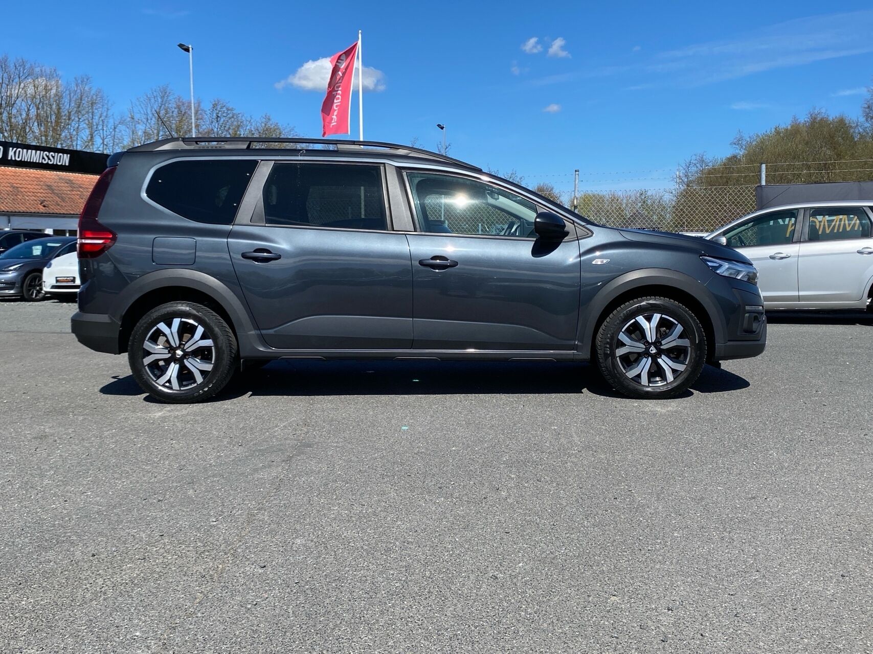 Billede af Dacia Jogger 7 Sæder 1,0 Tce Comfort 110HK 5d 6g
