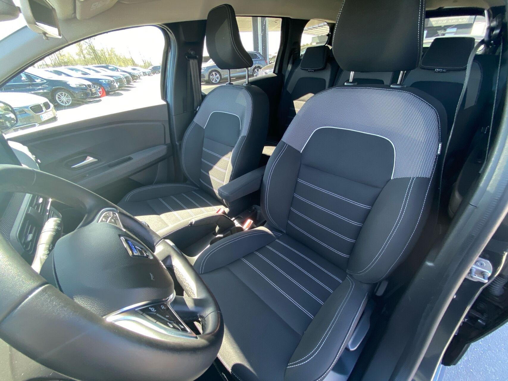 Billede af Dacia Jogger 7 Sæder 1,0 Tce Comfort 110HK 5d 6g