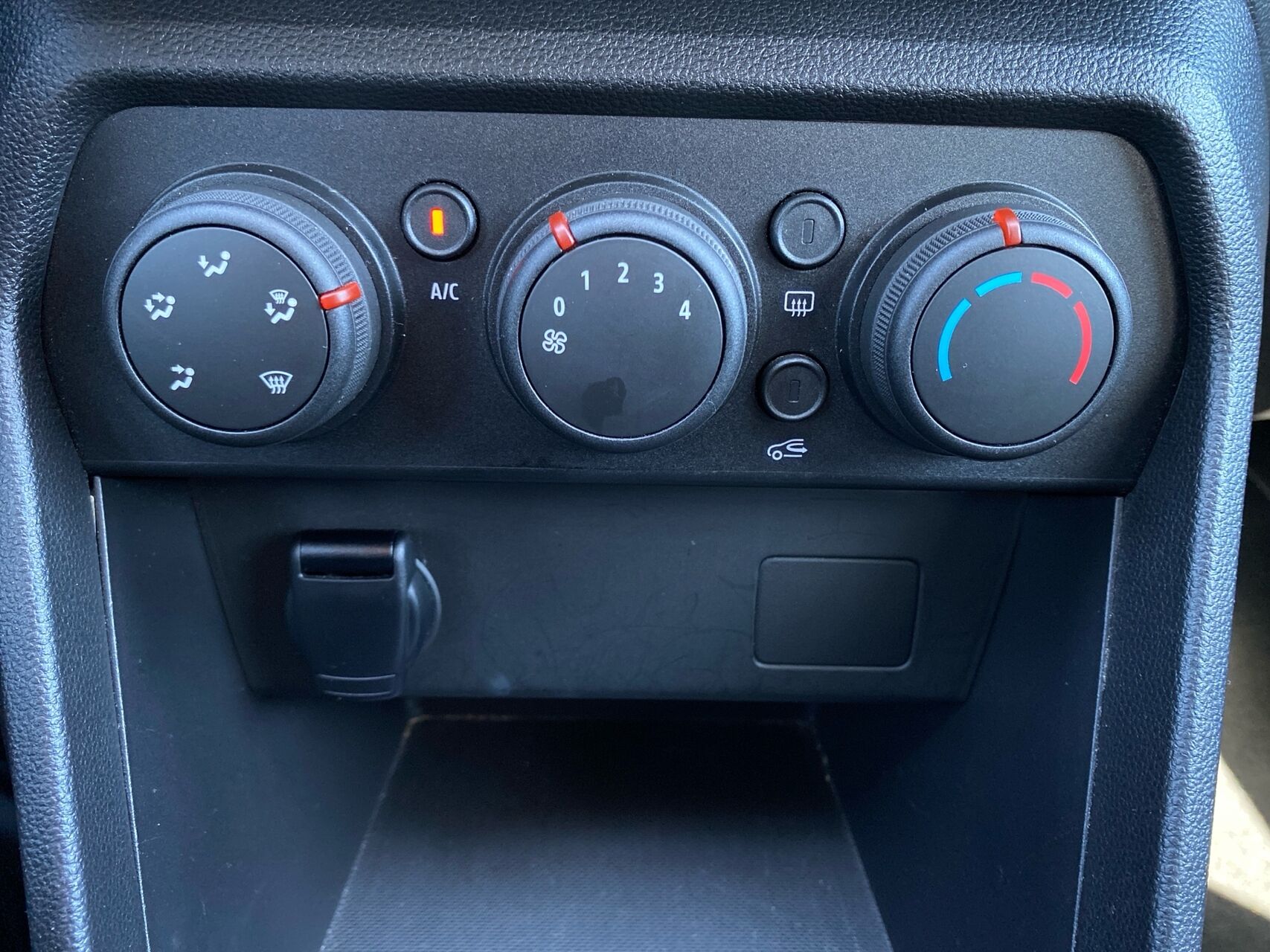 Billede af Dacia Jogger 7 Sæder 1,0 Tce Comfort 110HK 5d 6g