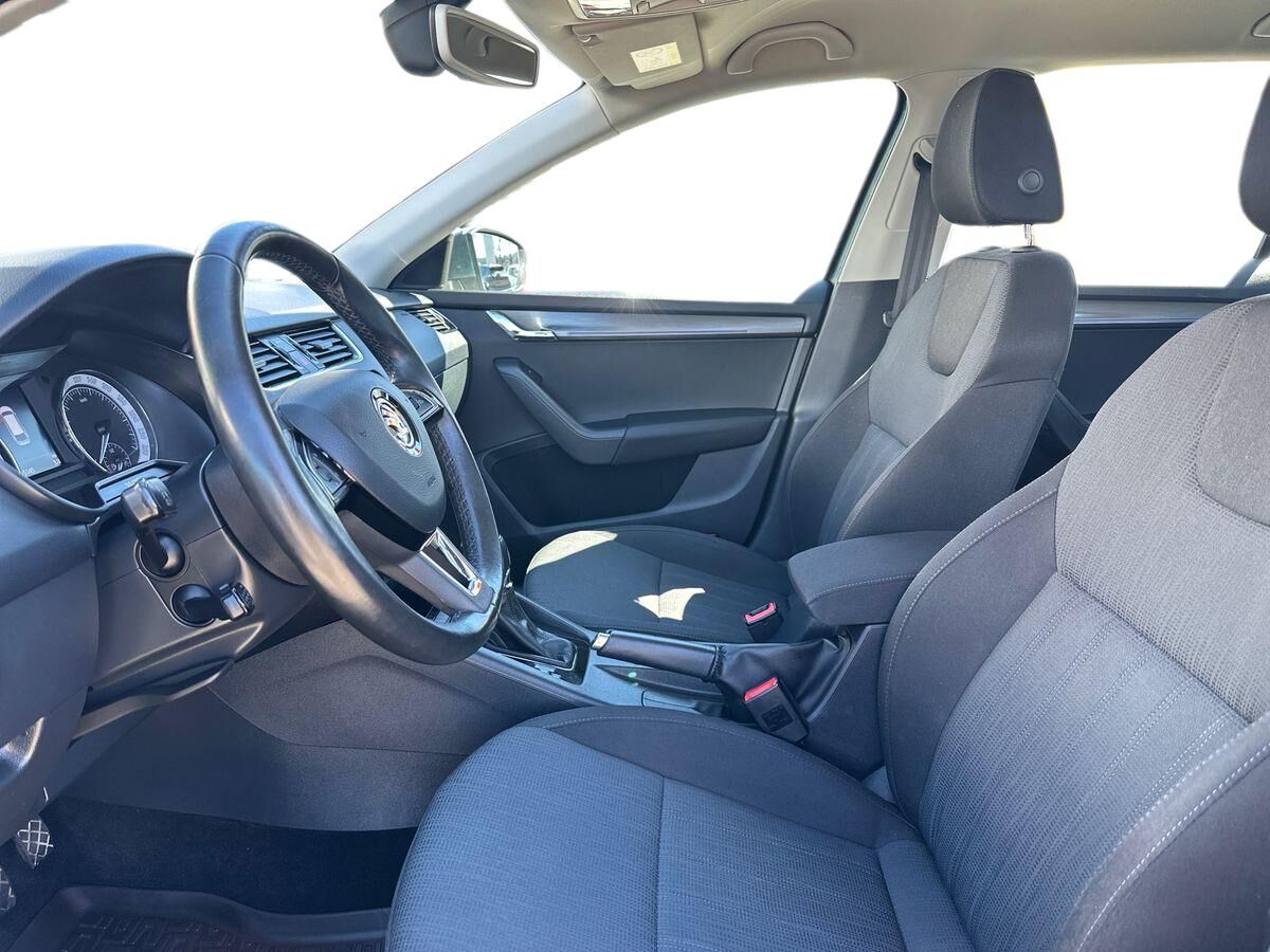 Billede af Skoda Octavia Combi 1,4 TSI Style DSG 150HK Stc 7g Aut.