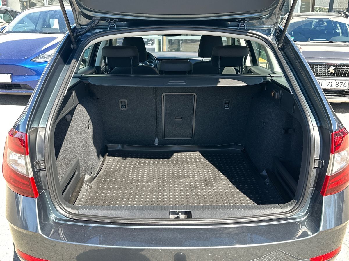 Billede af Skoda Octavia Combi 1,4 TSI Style DSG 150HK Stc 7g Aut.