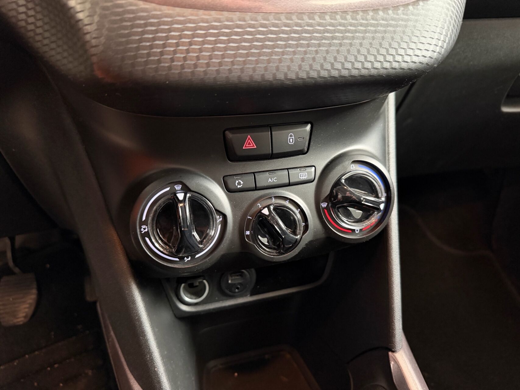 Billede af Peugeot 2008 1,2 VTi Excite 82HK