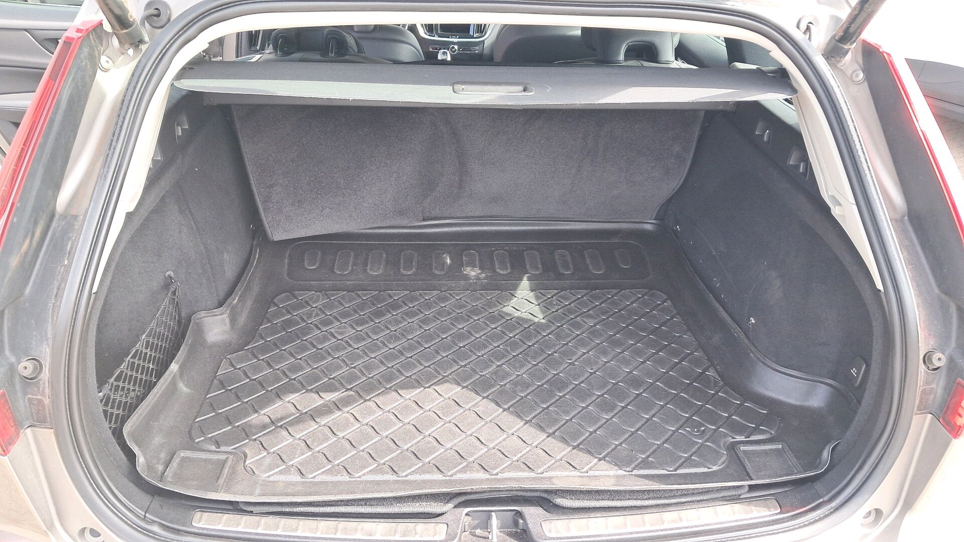 Billede af Volvo V60 2,0 T6 Recharge  Plugin-hybrid Inscription 340HK Stc 8g Aut.