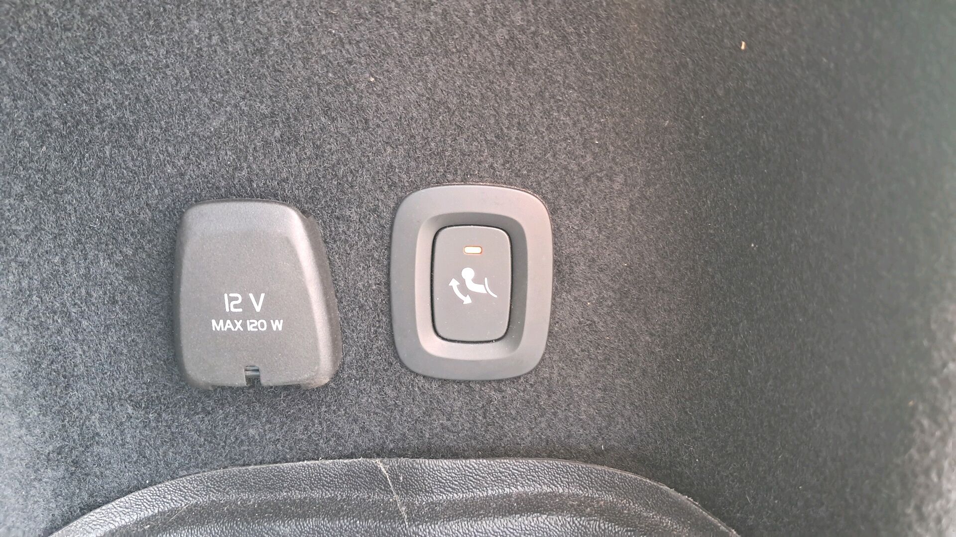 Billede af Volvo V60 2,0 T6 Recharge  Plugin-hybrid Inscription 340HK Stc 8g Aut.