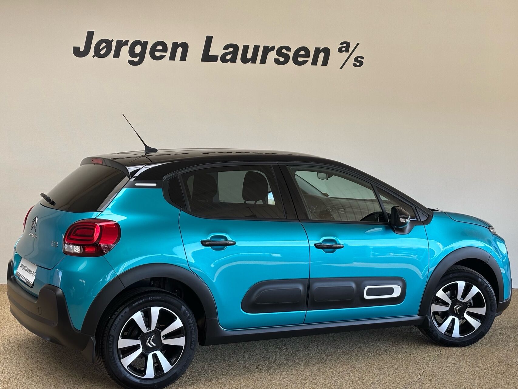 Billede af Citroën C3 1,2 PureTech Attraction 83HK 5d