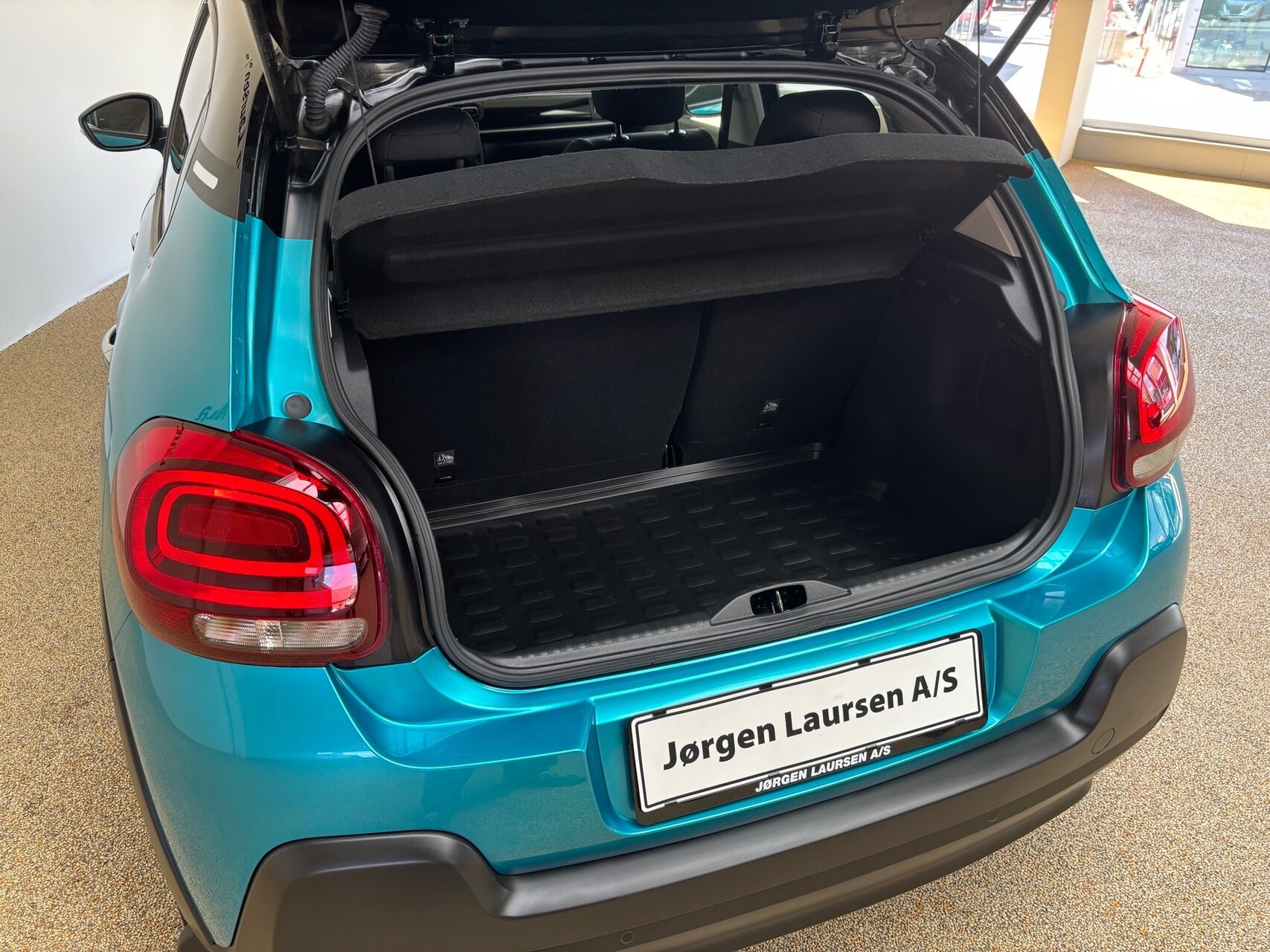 Billede af Citroën C3 1,2 PureTech Attraction 83HK 5d