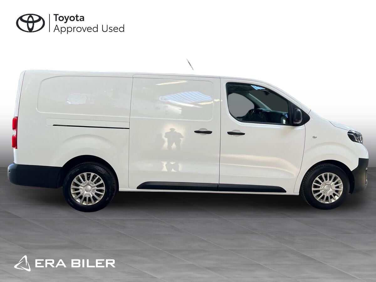 Billede af Toyota Proace Long 2,0 D Comfort Master To skydedør, bagklap 144HK Van 8g Aut.