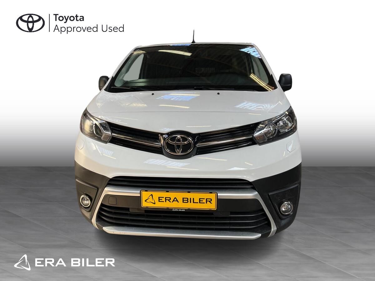Billede af Toyota Proace Long 2,0 D Comfort Master To skydedør, bagklap 144HK Van 8g Aut.