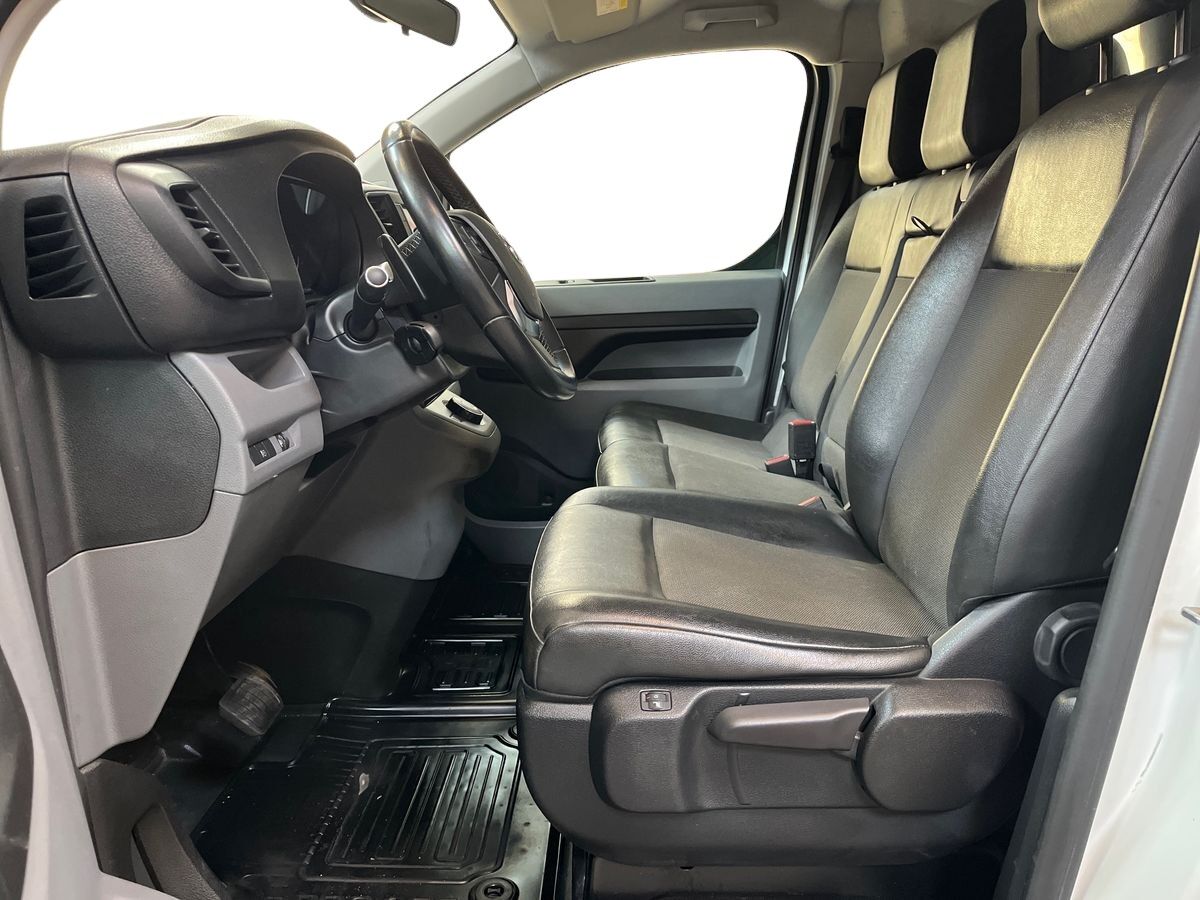 Billede af Toyota Proace Long 2,0 D Comfort Master To skydedør, bagklap 144HK Van 8g Aut.