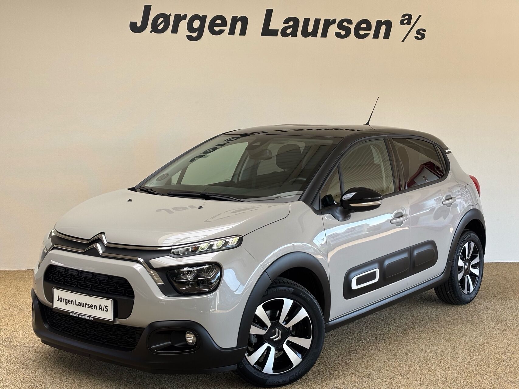 Billede af Citroën C3 1,2 PureTech Shine Ltd. 83HK 5d