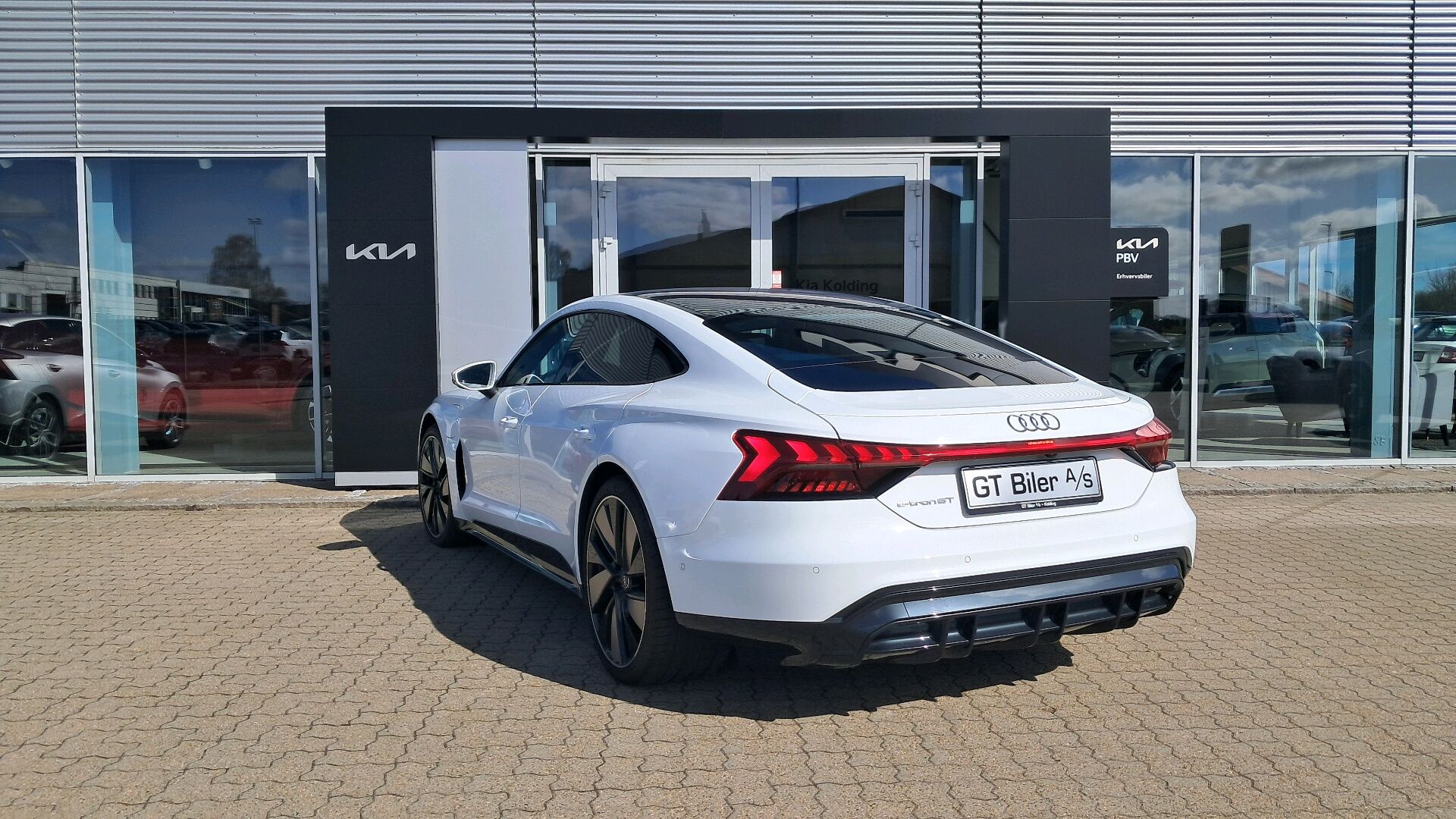 Billede af Audi E-tron GT EL Quattro 476HK Trinl. Gear
