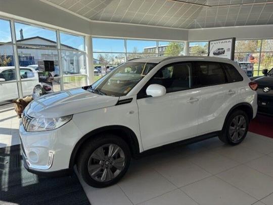 Suzuki Vitara 1,0 Boosterjet Active Cut 112HK 5d