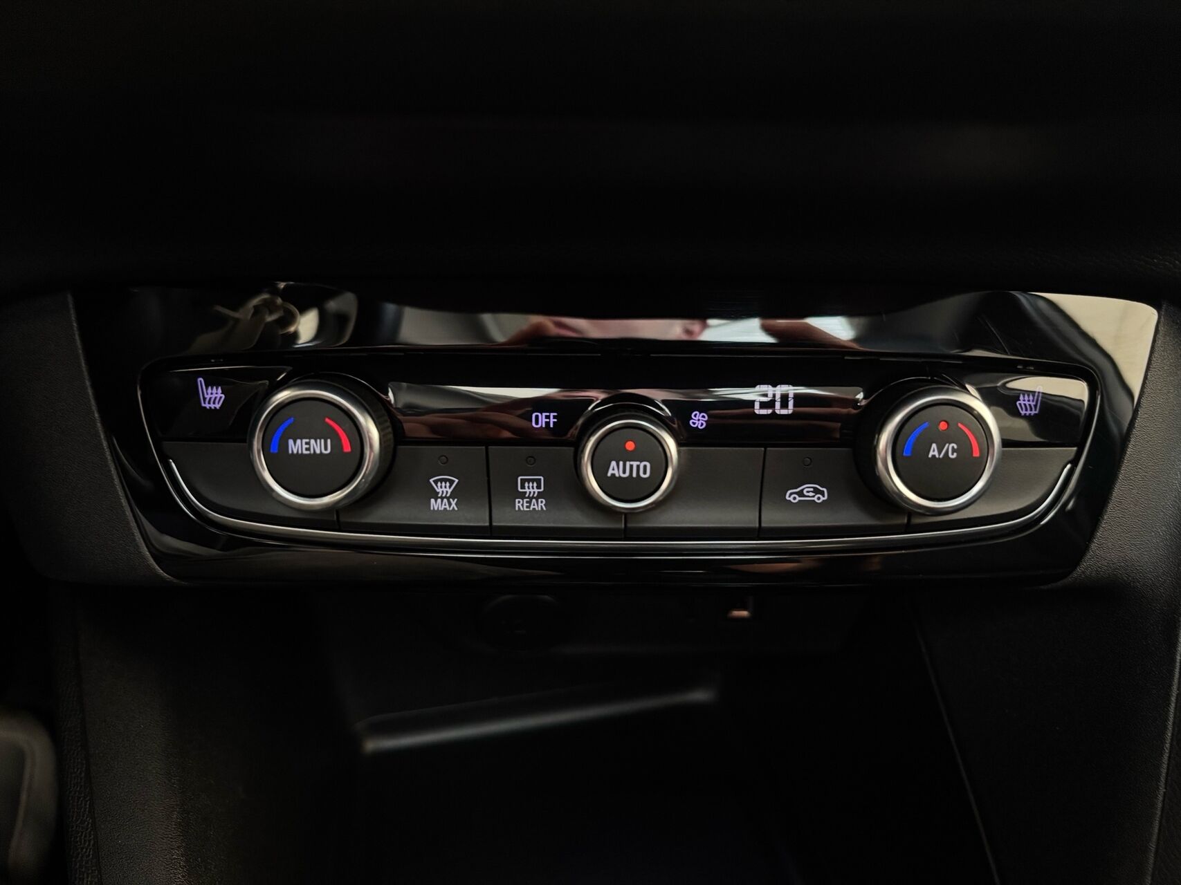 Billede af Opel Corsa 1,2 PureTech Sport 75HK 5d