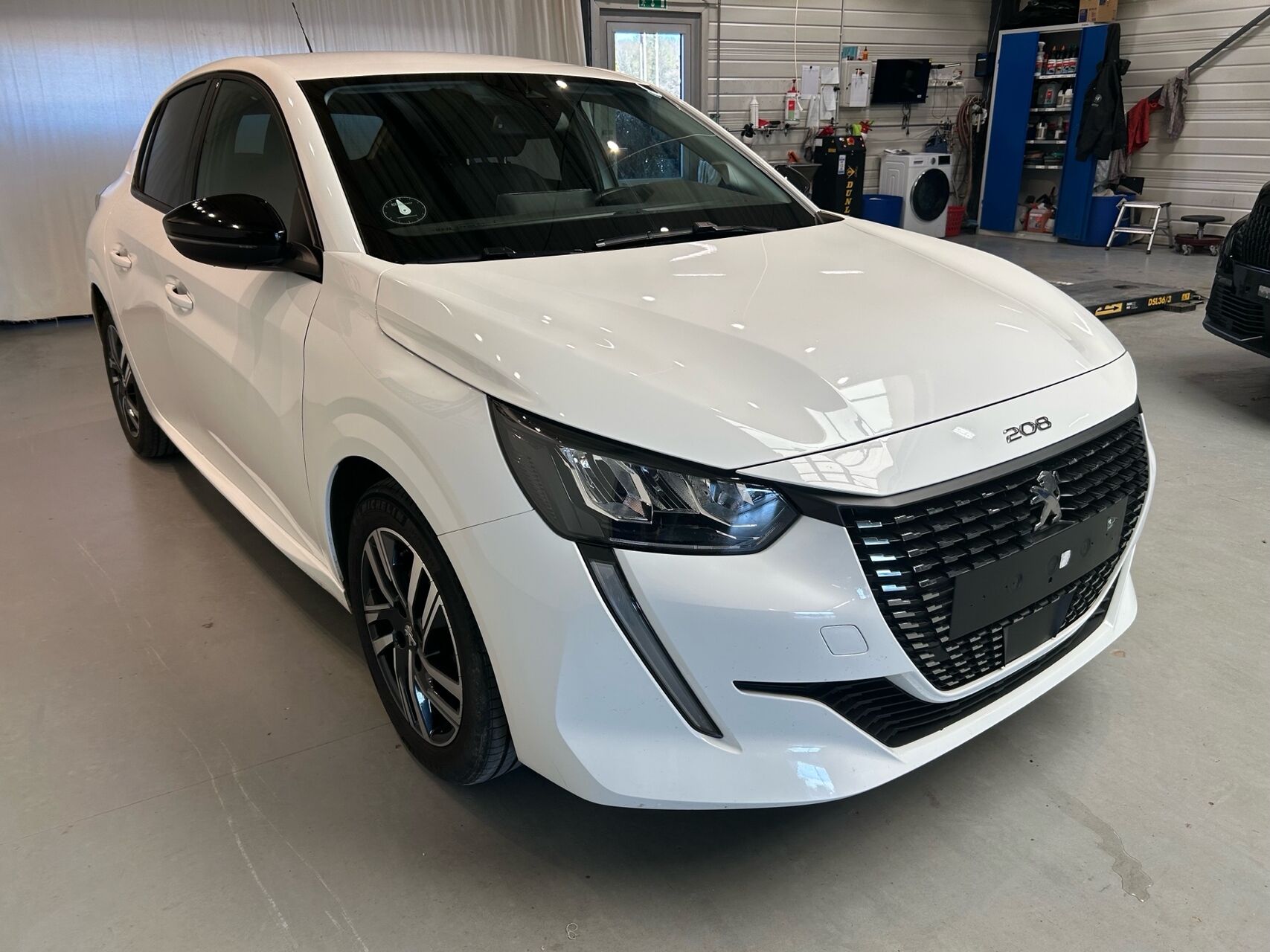 Billede af Peugeot 208 1,2 PureTech Allure Pack 100HK 5d 6g