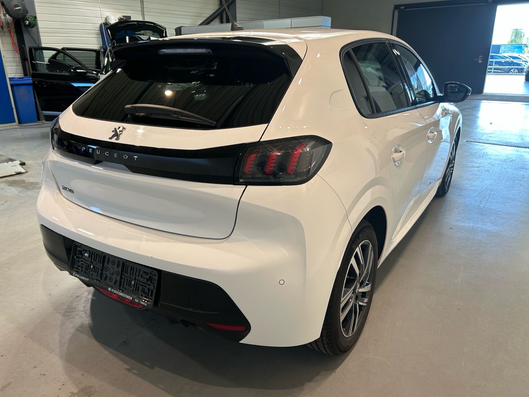 Billede af Peugeot 208 1,2 PureTech Allure Pack 100HK 5d 6g