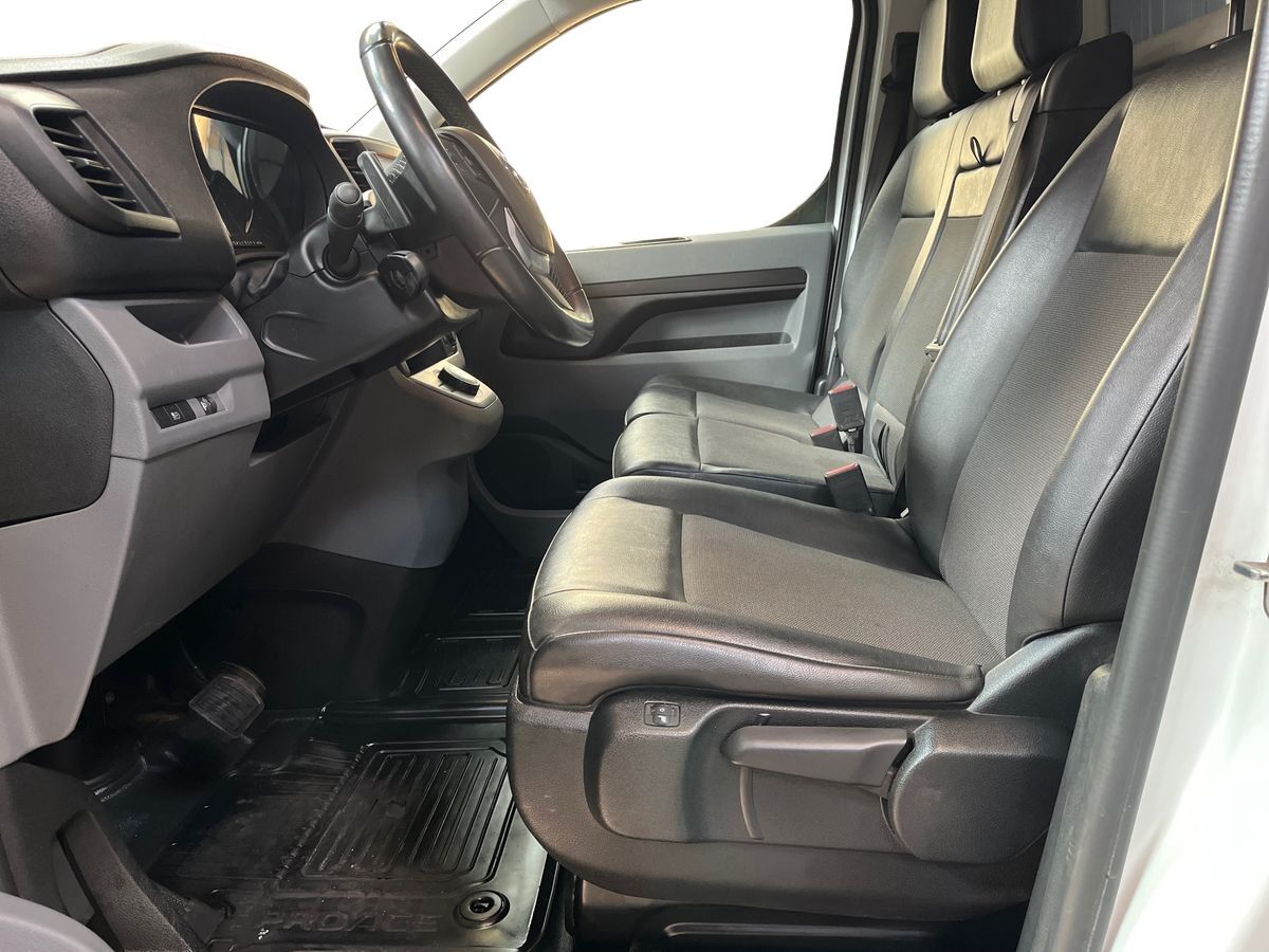 Billede af Toyota Proace Long 2,0 D Comfort Master To skydedør 144HK Van 8g Aut.
