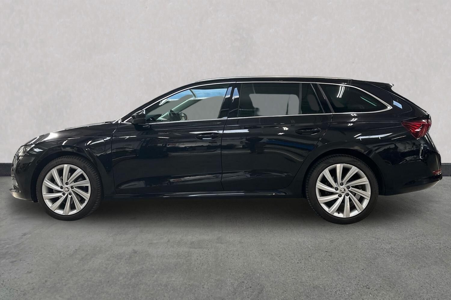 Billede af Skoda Octavia Combi 1,4 TSI  Plugin-hybrid iV Plus iV DSG 204HK Stc 6g Aut.