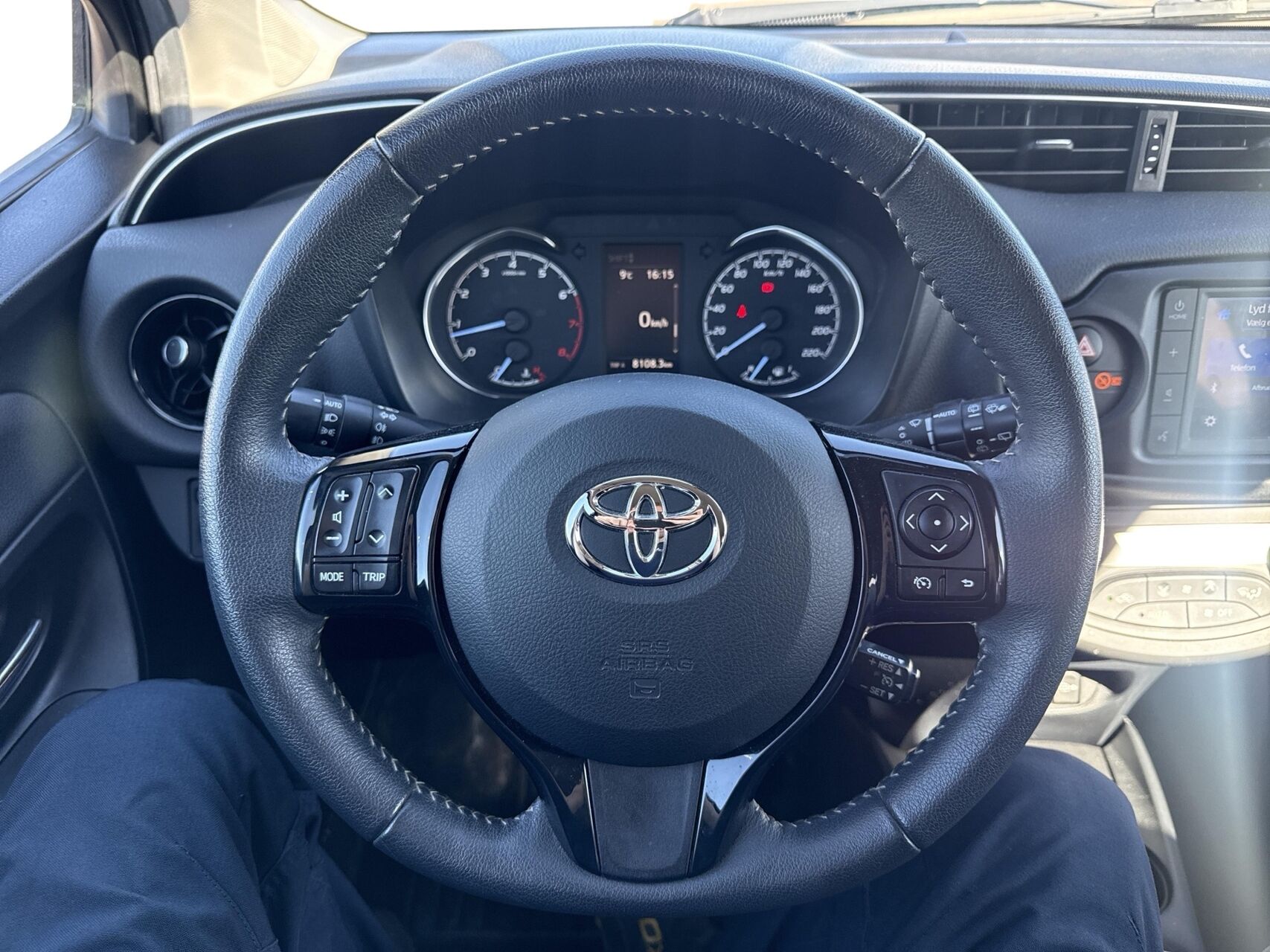 Billede af Toyota Yaris 1,5 VVT-I T3 Smartpakke 111HK 5d 6g