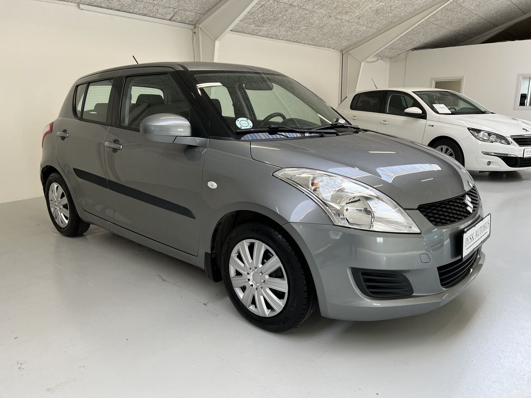 Billede af Suzuki Swift 1,2 16V Young 94HK 5d