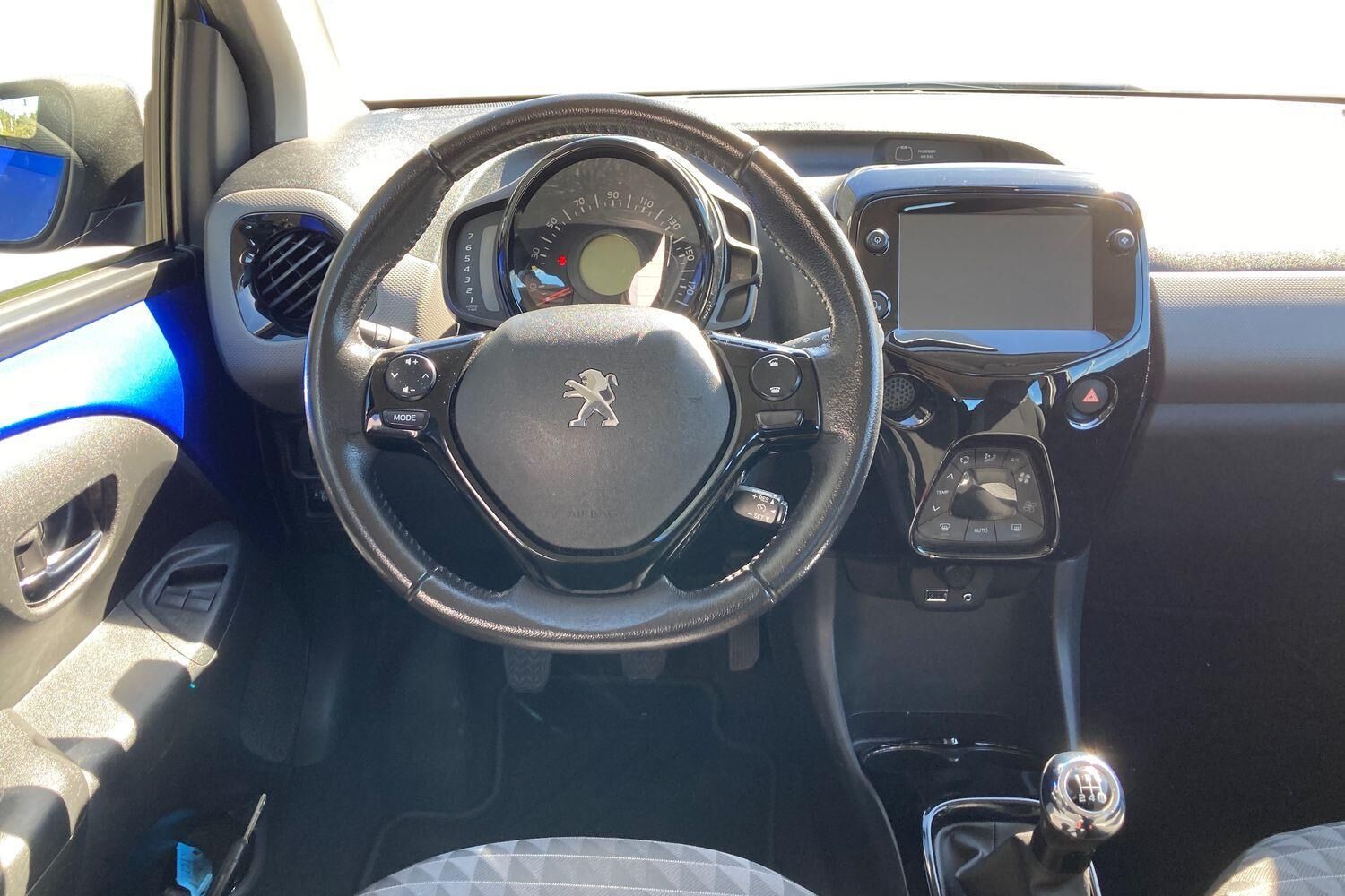 Billede af Peugeot 108 1,0 e-Vti Allure+ 72HK 5d