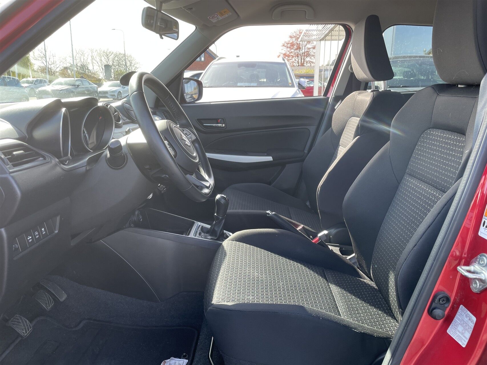Billede af Suzuki Swift 1,2 Dualjet  Mild hybrid Action AEB 90HK 5d