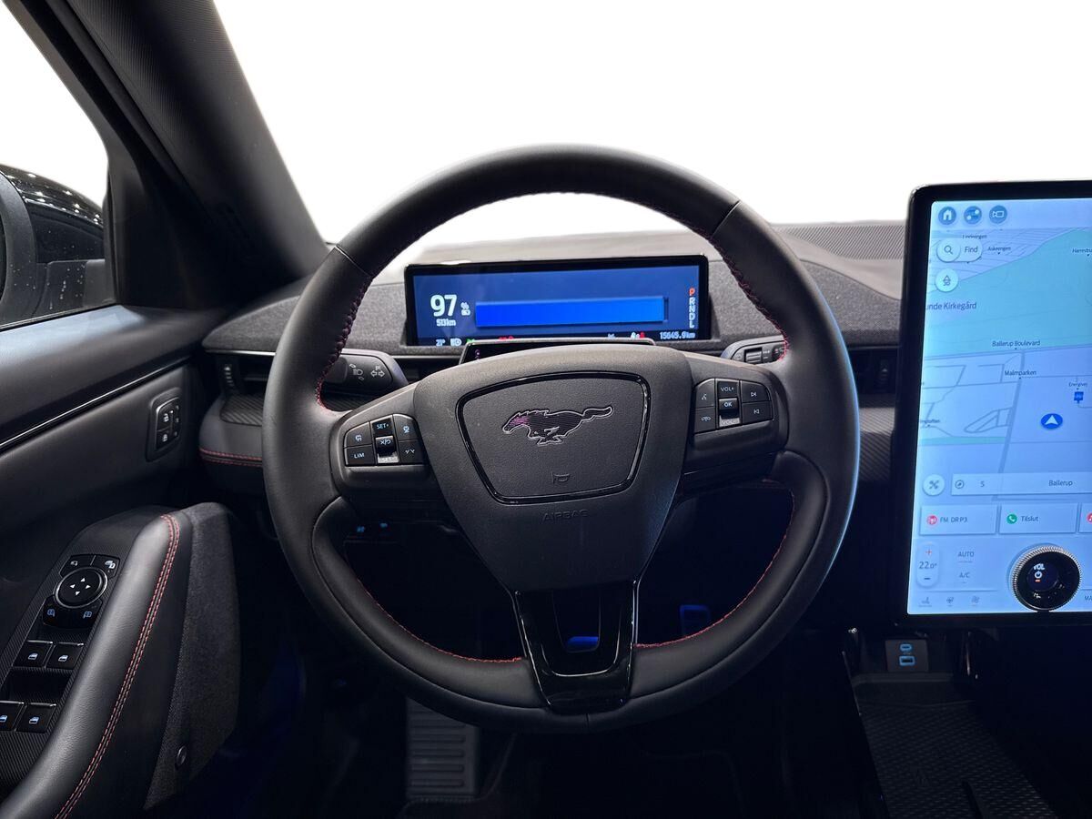 Billede af Ford Mustang Mach-E EL UR Premium AWD 351HK 5d Aut.