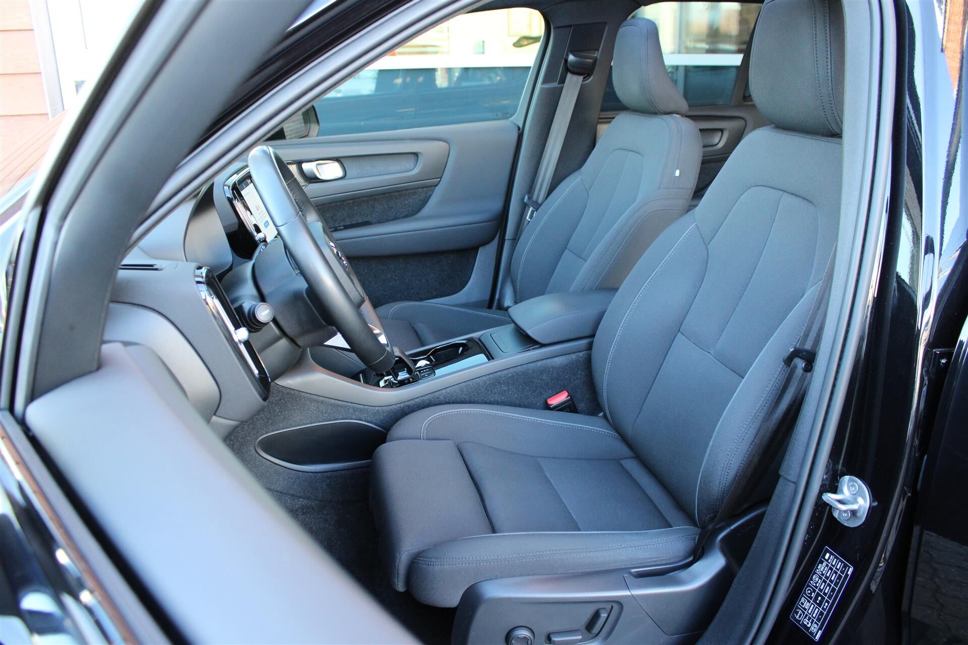 Billede af Volvo XC40 P8 Recharge Twin Ultimate AWD 408HK 5d Aut.