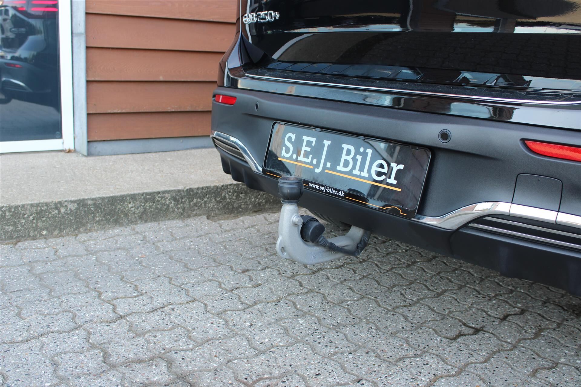 Billede af Mercedes-Benz EQB 250+ EL AMG Advance 190HK 5d Aut.