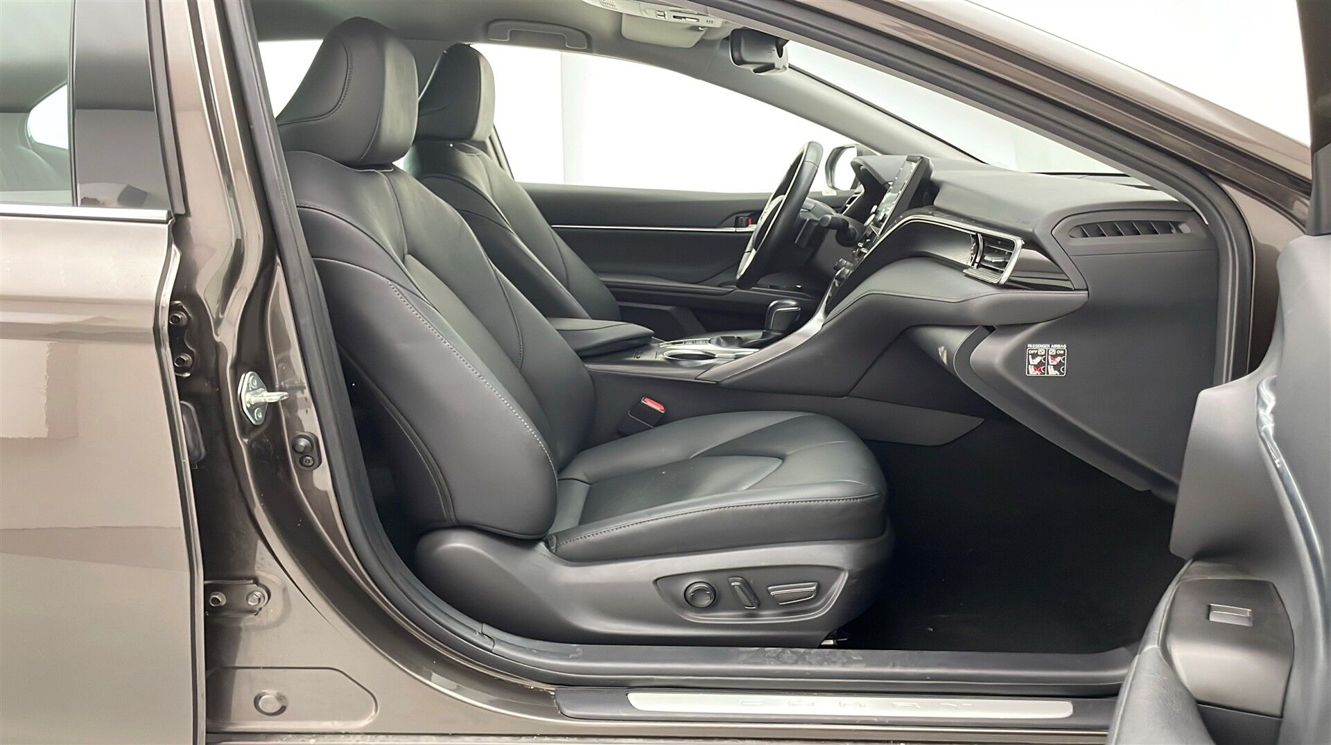 Billede af Toyota Camry 2,5 VVT-I  Hybrid H3 Executive 218HK Aut.
