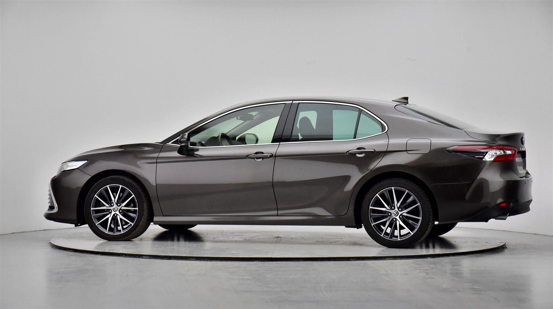 Billede af Toyota Camry 2,5 VVT-I  Hybrid H3 Executive 218HK Aut.