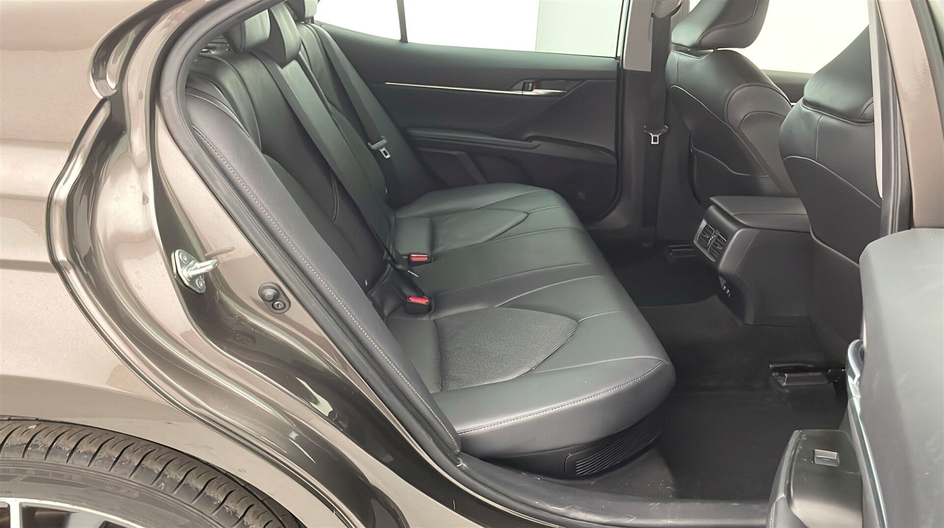 Billede af Toyota Camry 2,5 VVT-I  Hybrid H3 Executive 218HK Aut.