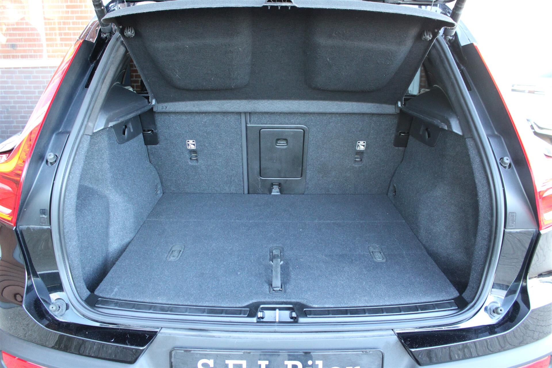 Billede af Volvo XC40 Recharge Single Engine Plus 231HK 5d Aut.