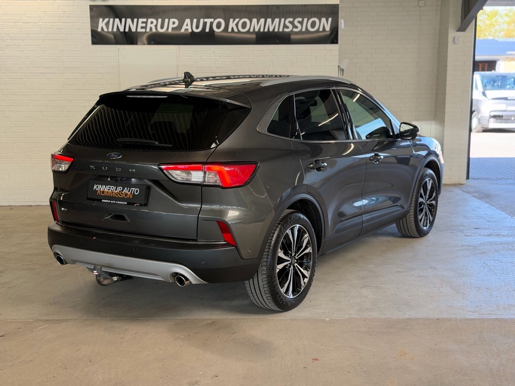 Billede af Ford Kuga 2,0 EcoBlue Titanium X AWD 190HK 5d 8g Aut.