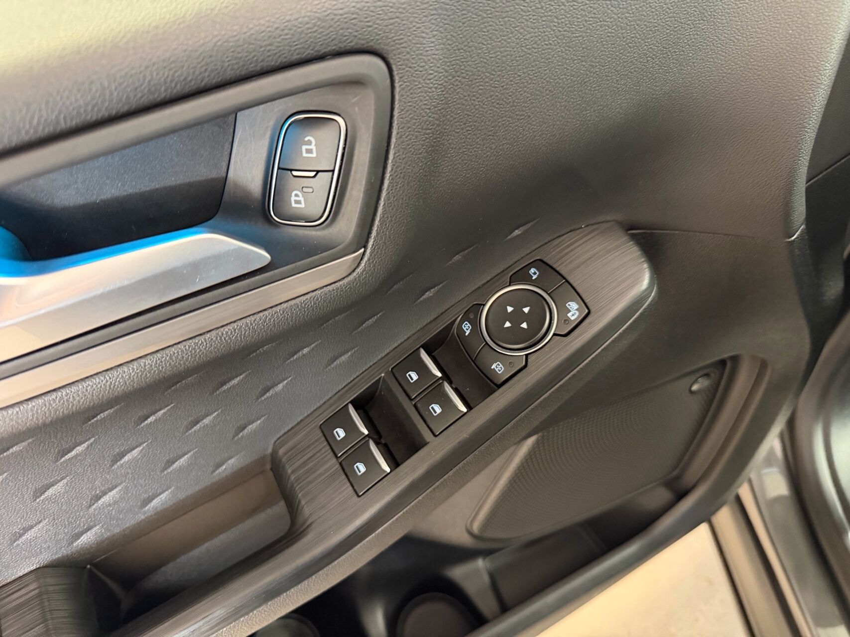Billede af Ford Kuga 2,0 EcoBlue Titanium X AWD 190HK 5d 8g Aut.