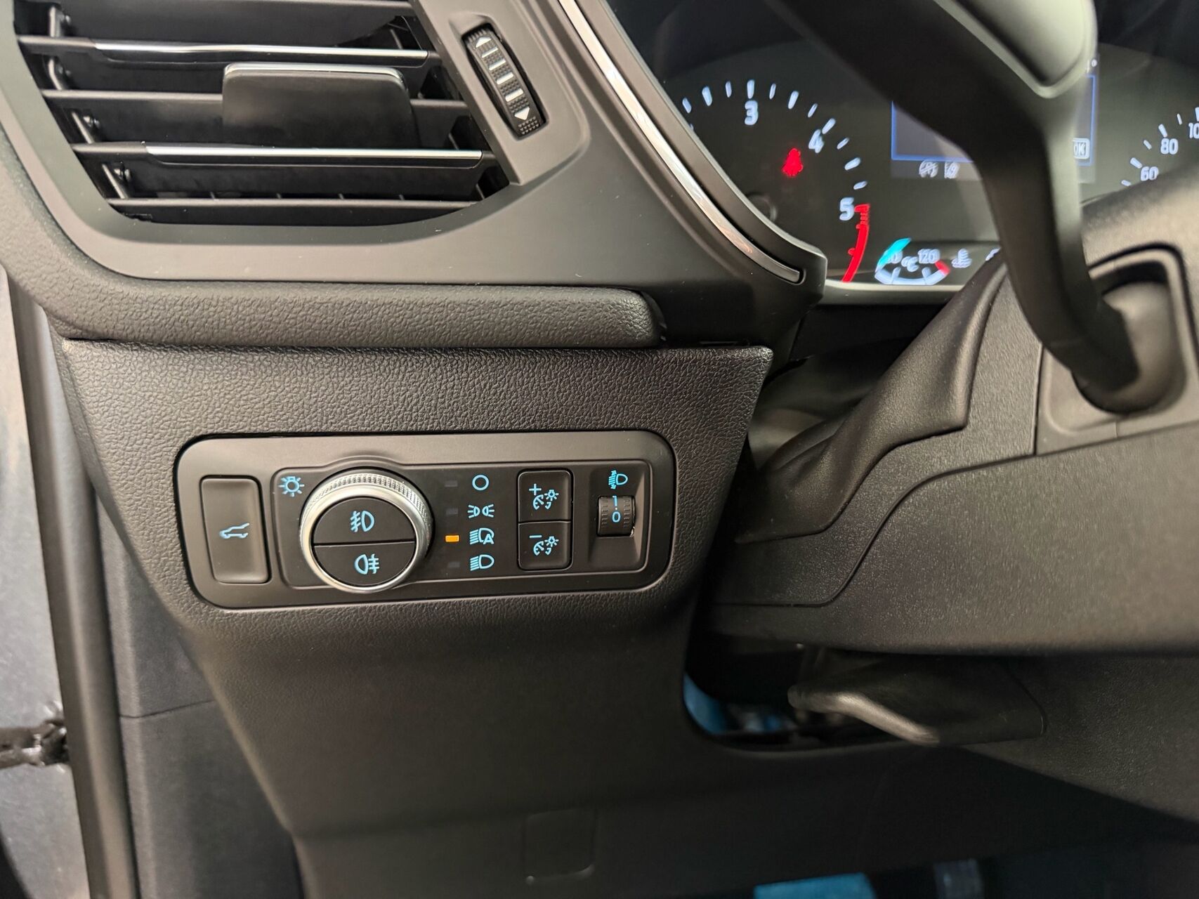 Billede af Ford Kuga 2,0 EcoBlue Titanium X AWD 190HK 5d 8g Aut.