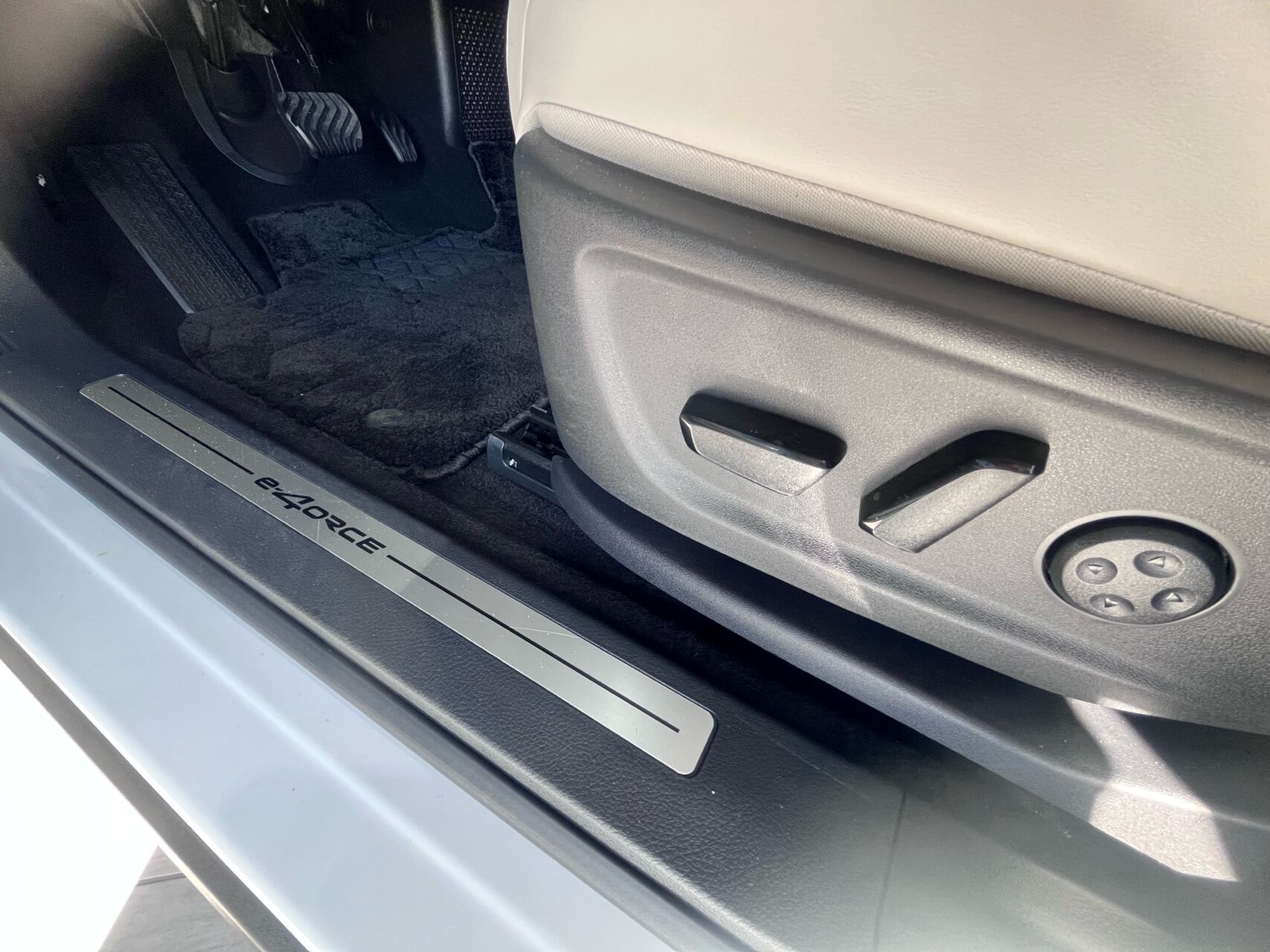 Billede af Nissan Ariya EL Evolve e-4orce 301HK 5d Aut.