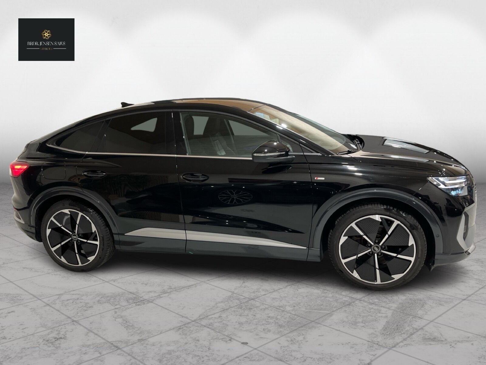 Billede af Audi Q4 Sportback 40 E-tron S Line 204HK 5d Aut.